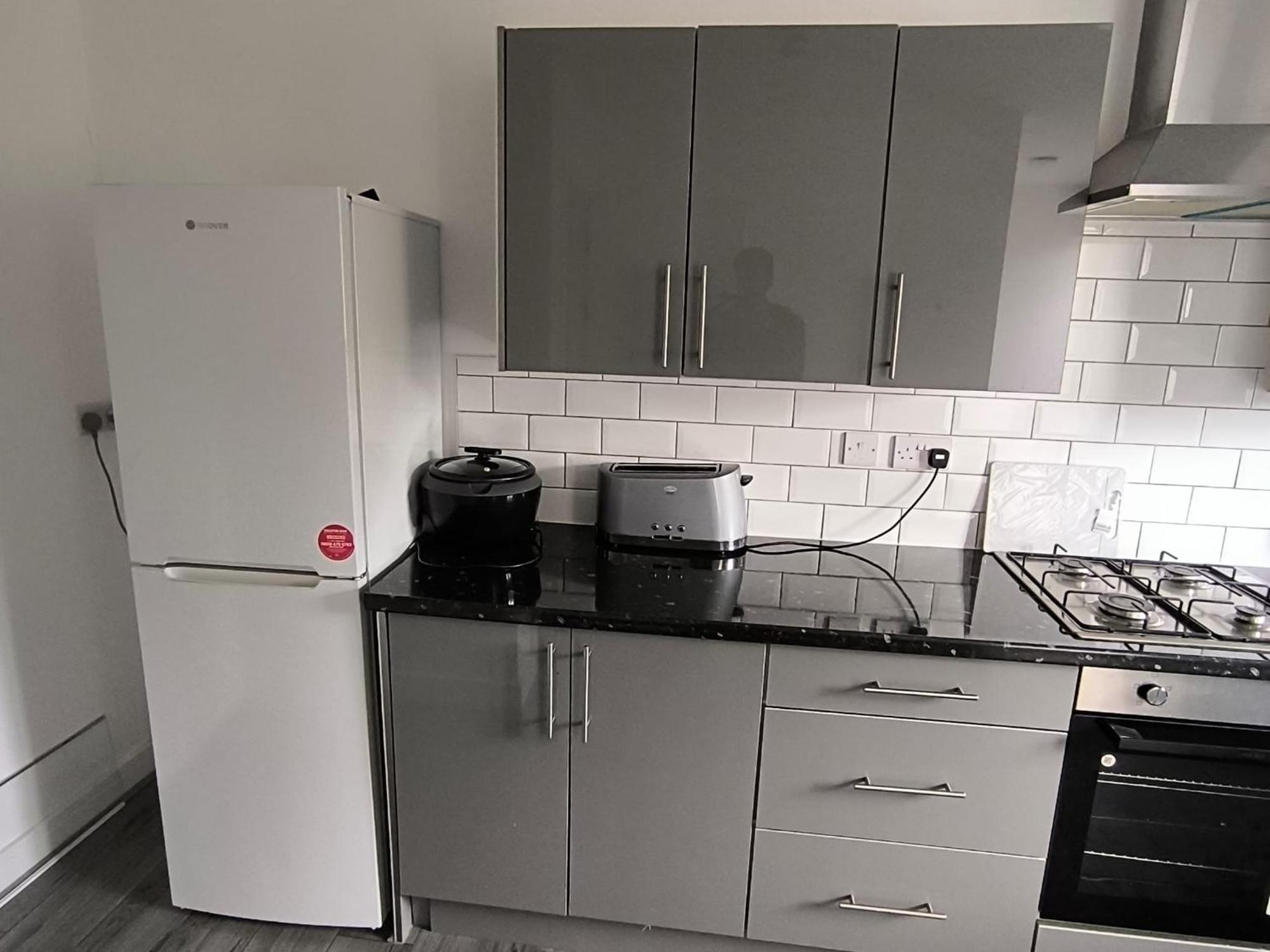 Spacious Full Home - Perfect For Families & Groups Oldbury  Esterno foto